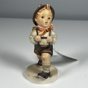 Vintage HUMMEL School Boy FIGURINE #82 2/0 TMK-3 1960-1972, Made In West Germany